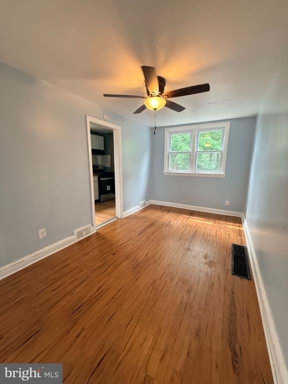 252 W 21st Street - Photo 3