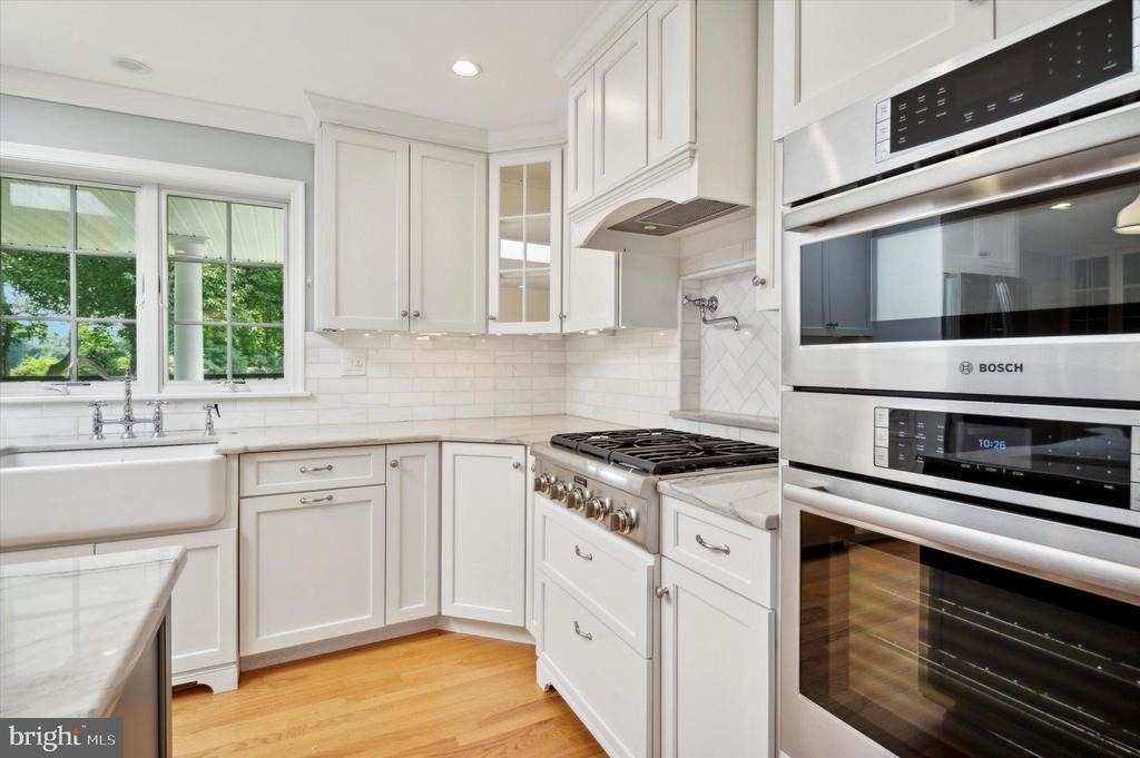 432 Webb Road - Photo 9