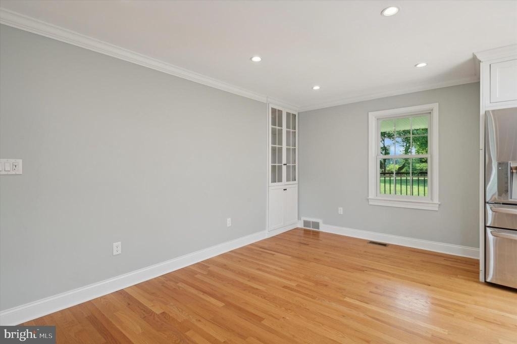 432 Webb Road - Photo 6
