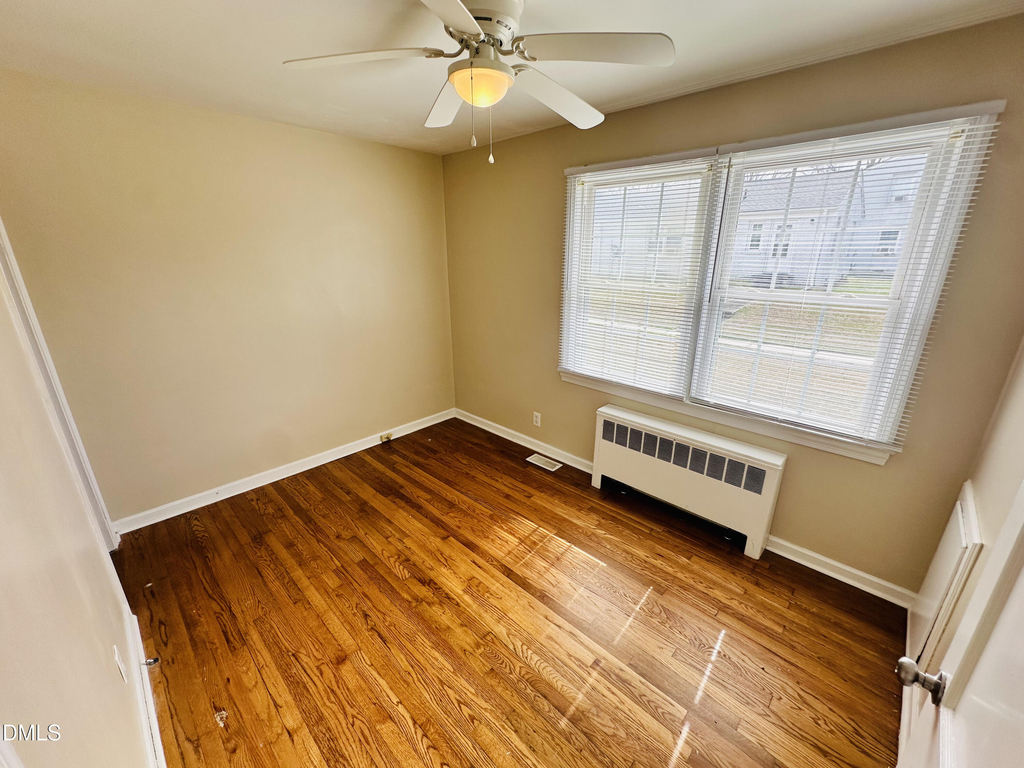 1700 Roslyn - Photo 10