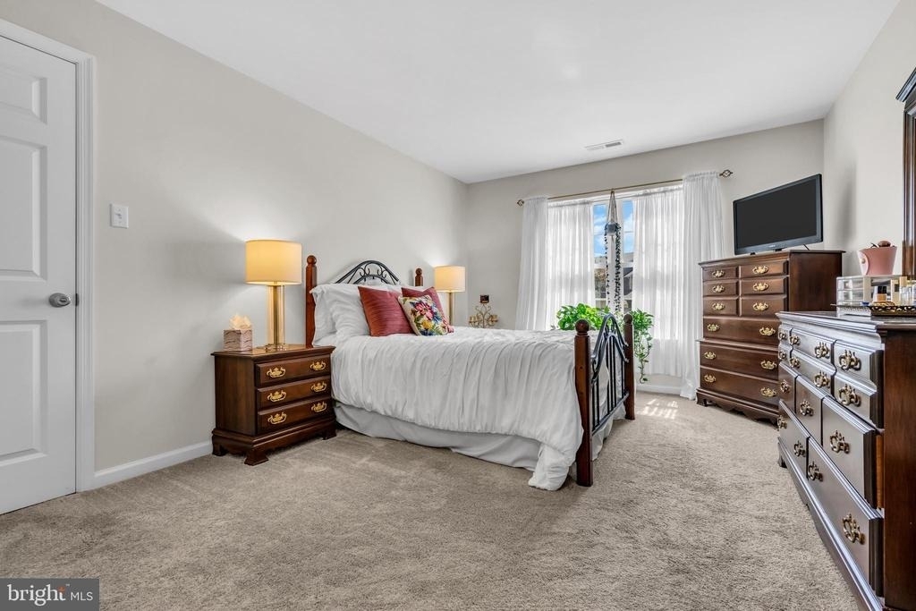 1307 Bennett Place - Photo 24