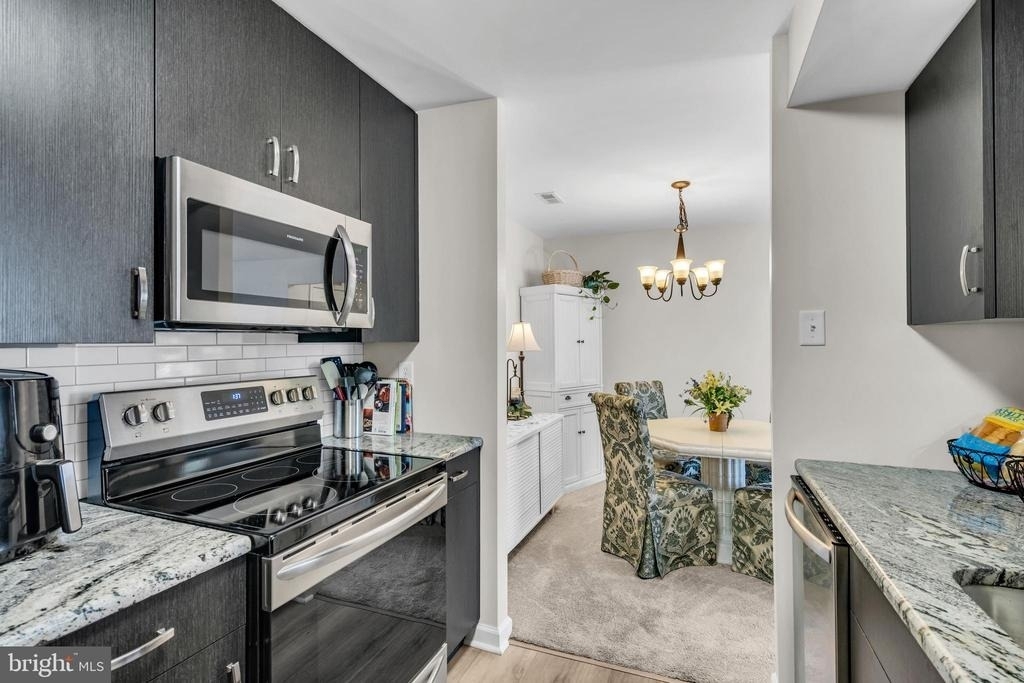 1307 Bennett Place - Photo 18