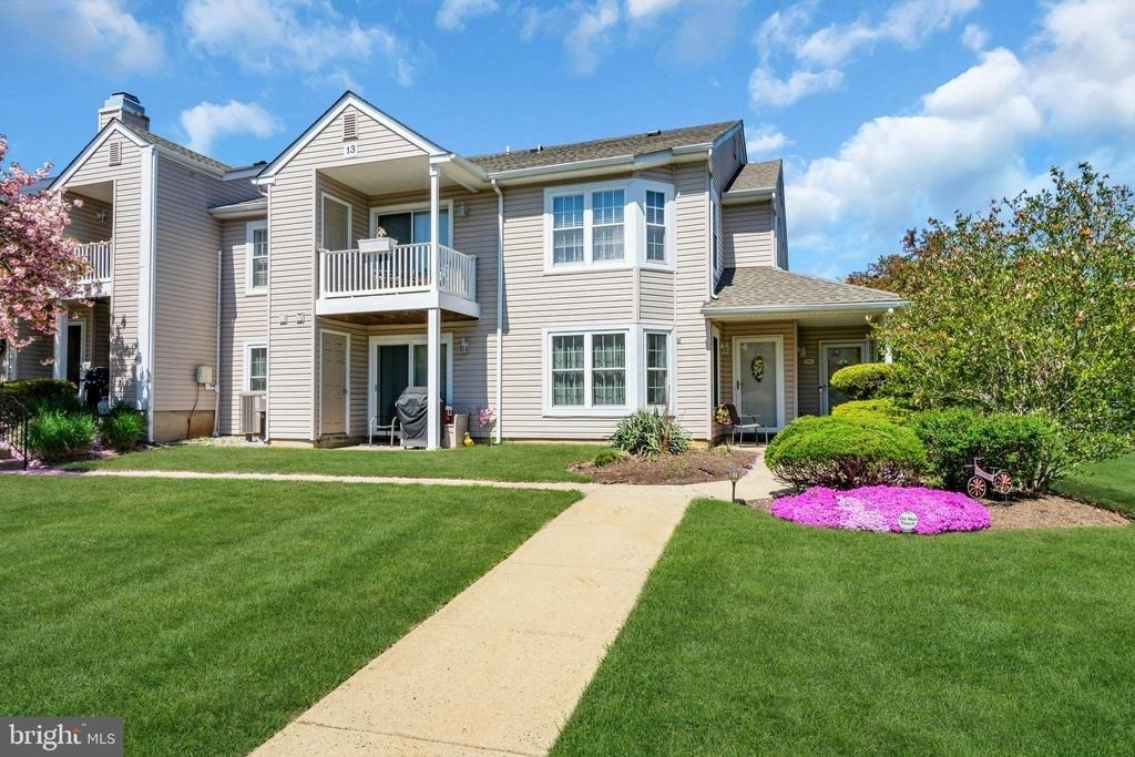 1307 Bennett Place - Photo 3