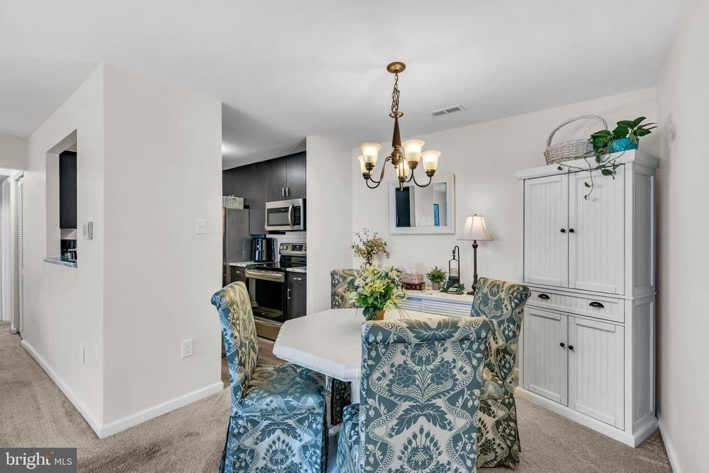 1307 Bennett Place - Photo 12