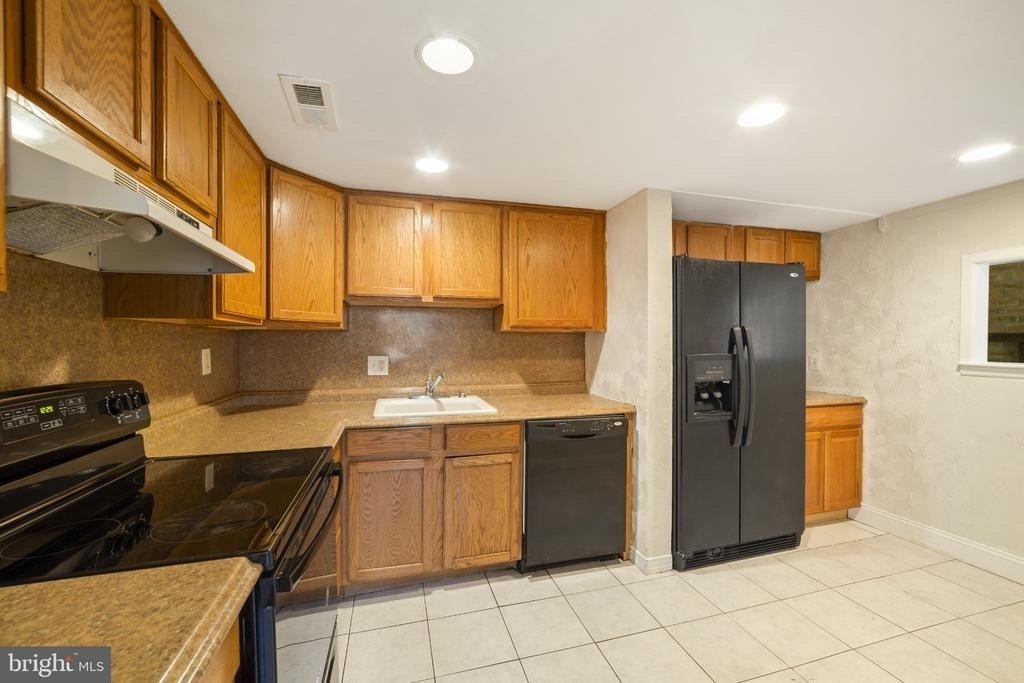 909 Timber Creek Road - Photo 6