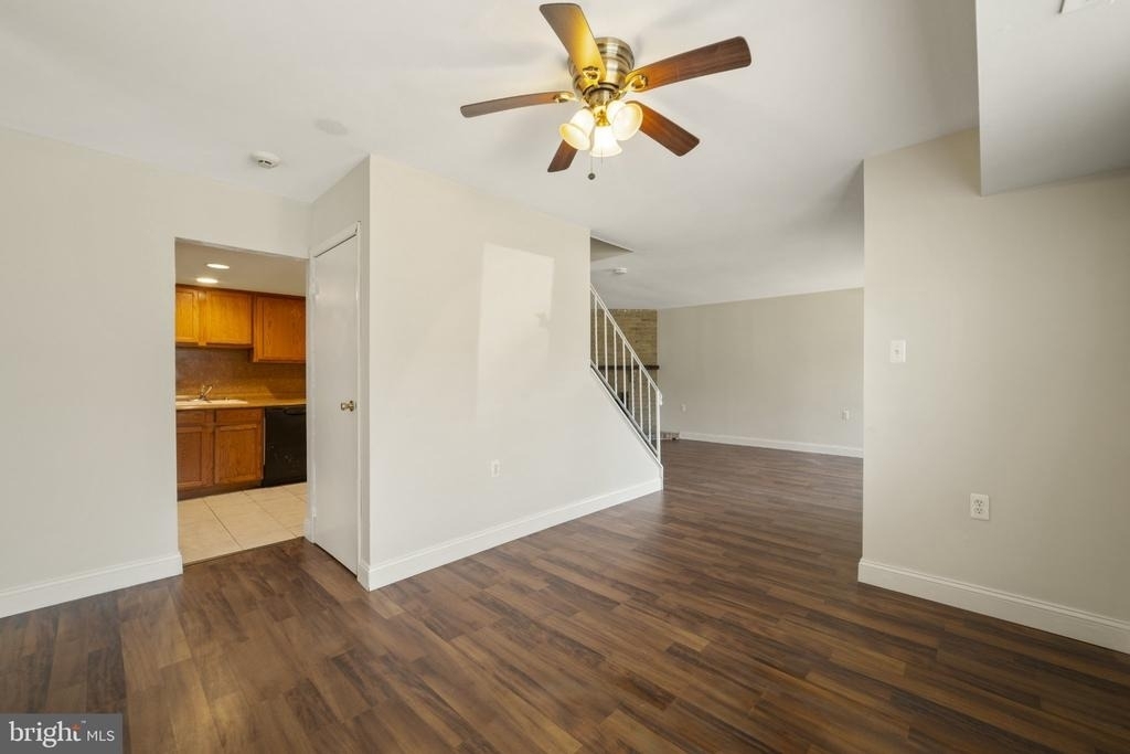 909 Timber Creek Road - Photo 4