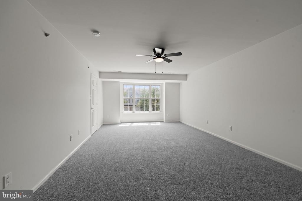 124 Buckingham Way - Photo 10