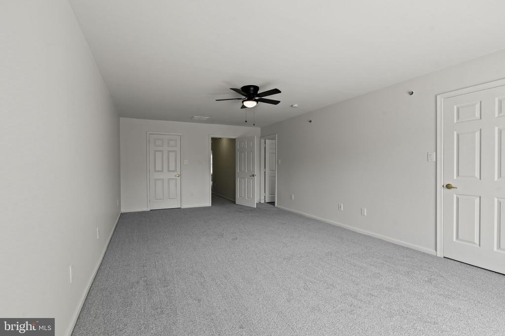 124 Buckingham Way - Photo 9