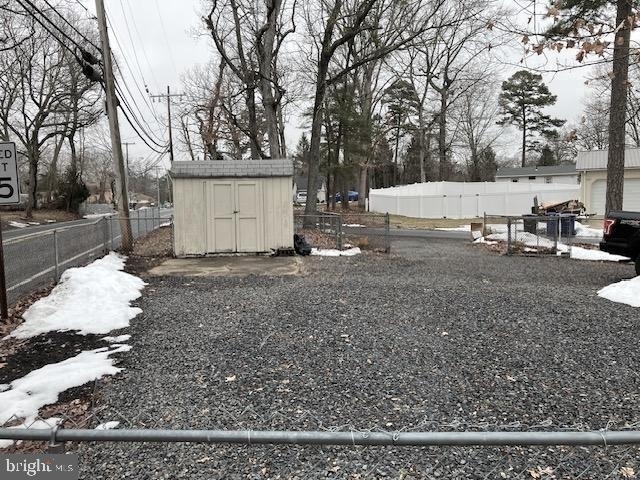 45 W Lakeshore Drive - Photo 10