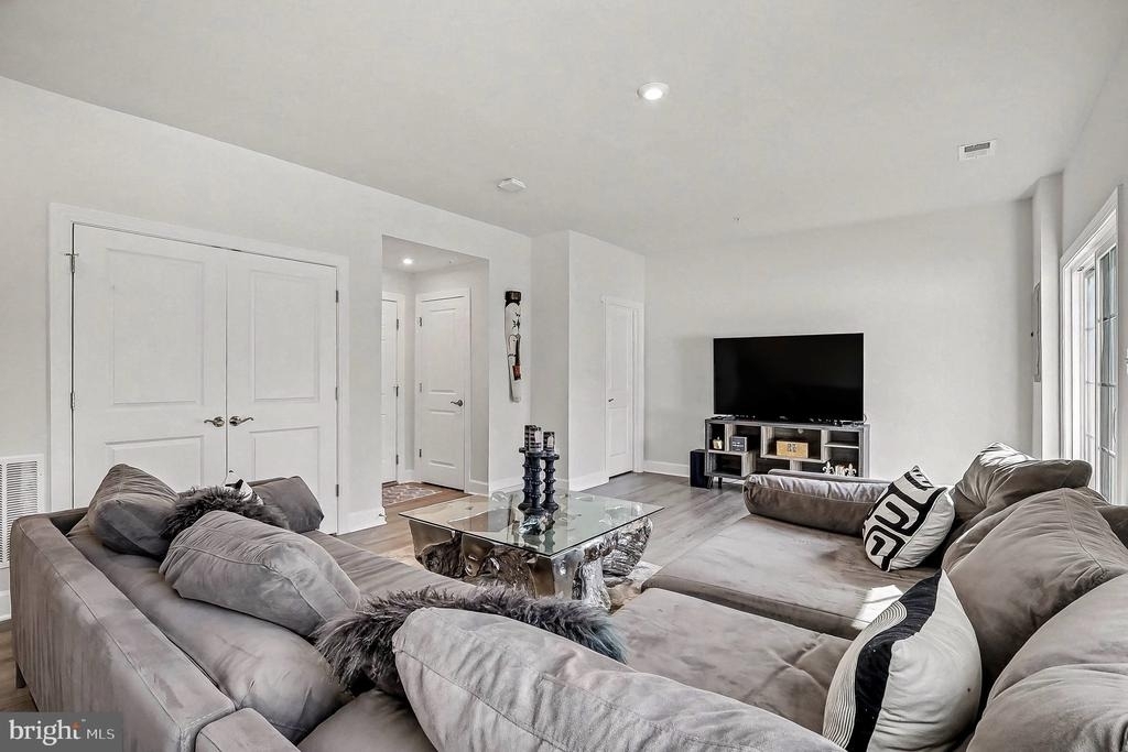 10878 Foxtrot Circle - Photo 15