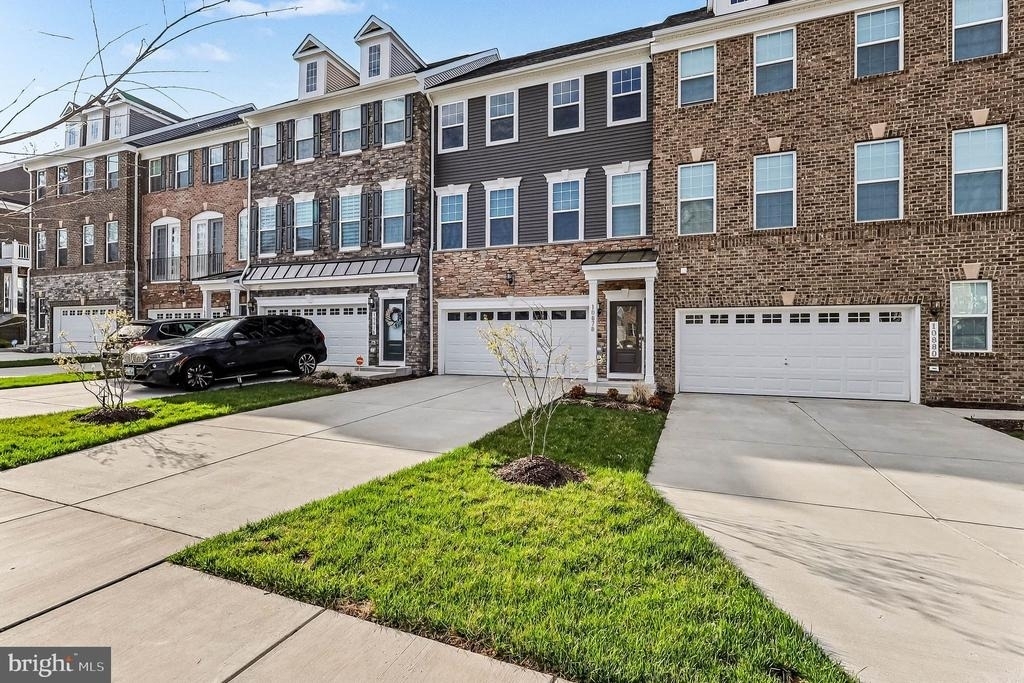 10878 Foxtrot Circle - Photo 4