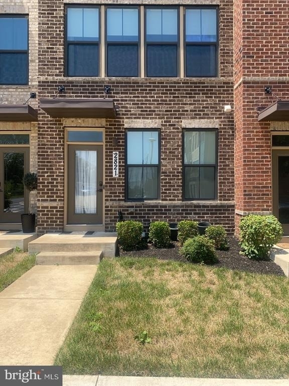 2821 Evansgreen Drive - Photo 1
