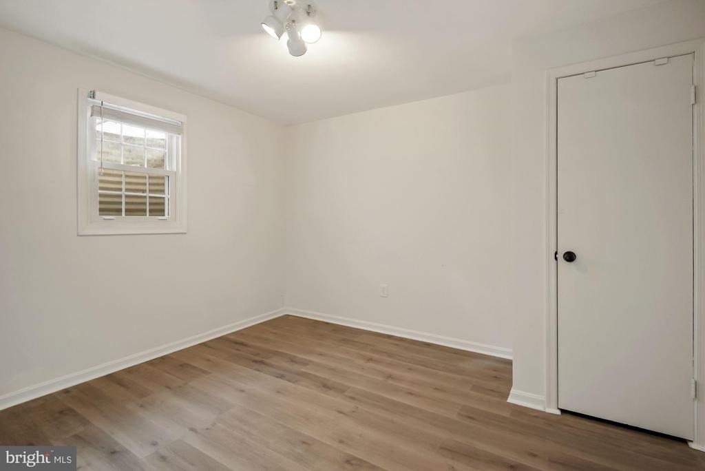 7572 Westlake Terrace - Photo 19