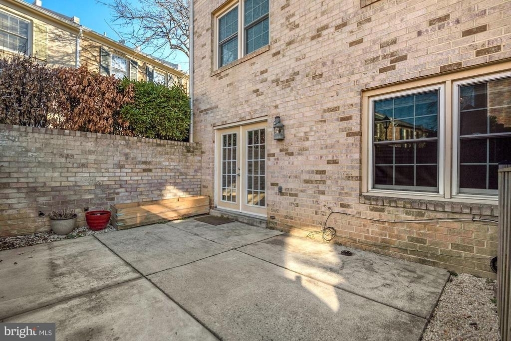 7572 Westlake Terrace - Photo 23