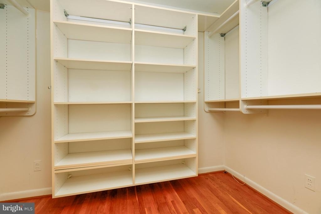 10306 Fleming Avenue - Photo 16