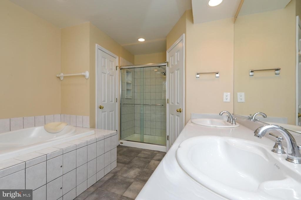 10306 Fleming Avenue - Photo 18