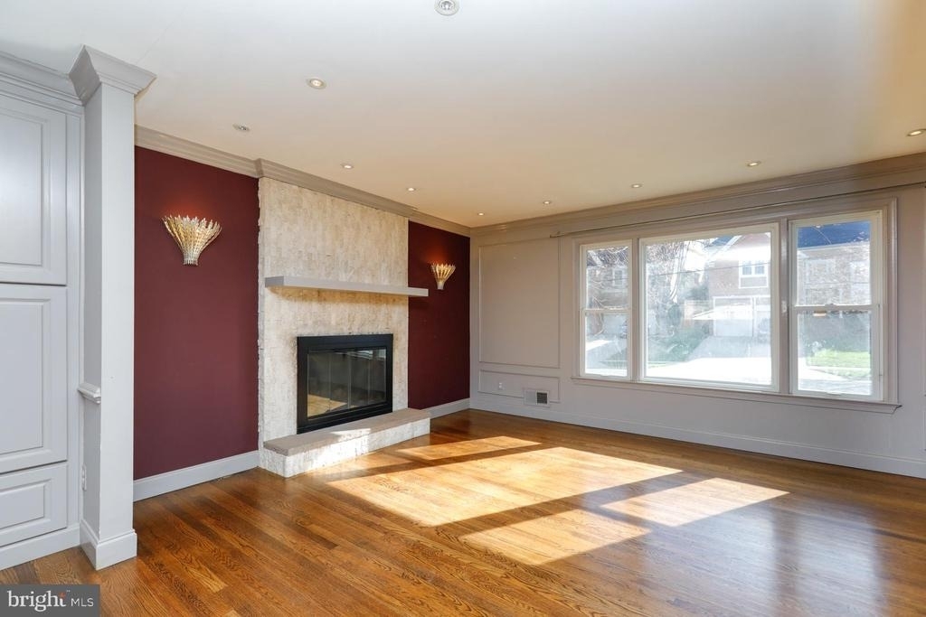 10306 Fleming Avenue - Photo 4