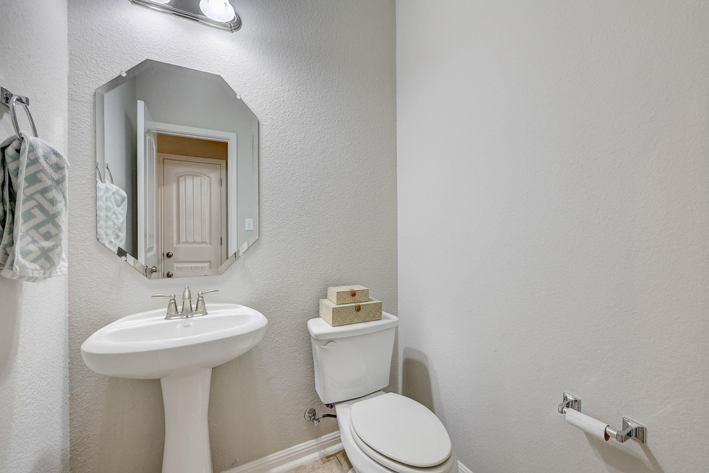 205 Cortona Ln - Photo 12