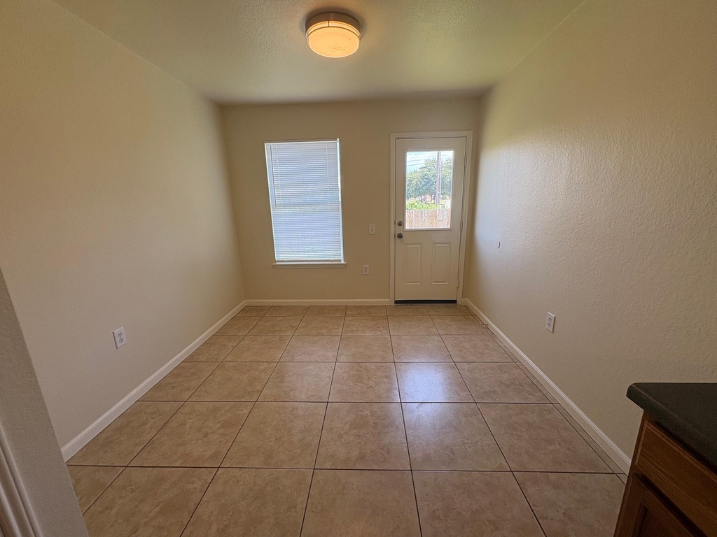 1429 Coriander Dr - Photo 9