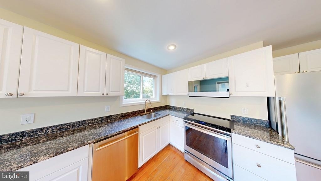 2518 Harmon Road - Photo 1