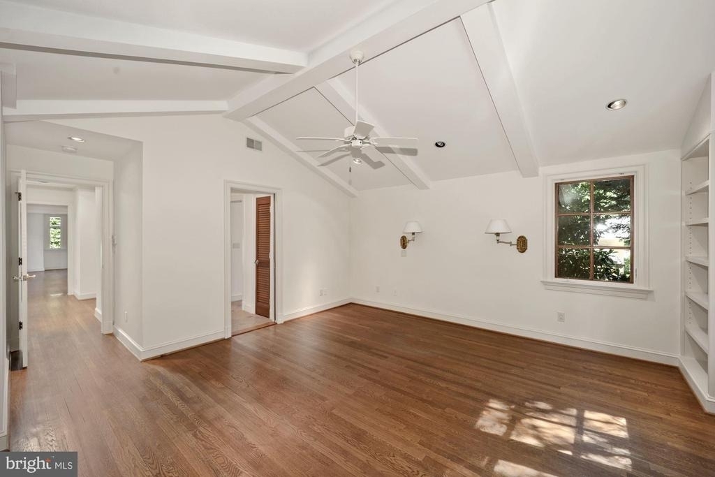 7711 Brookville Road - Photo 15
