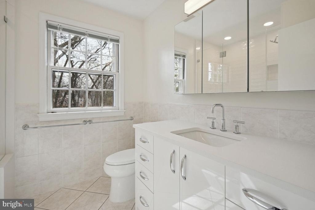 5801 Hillburne Way - Photo 19