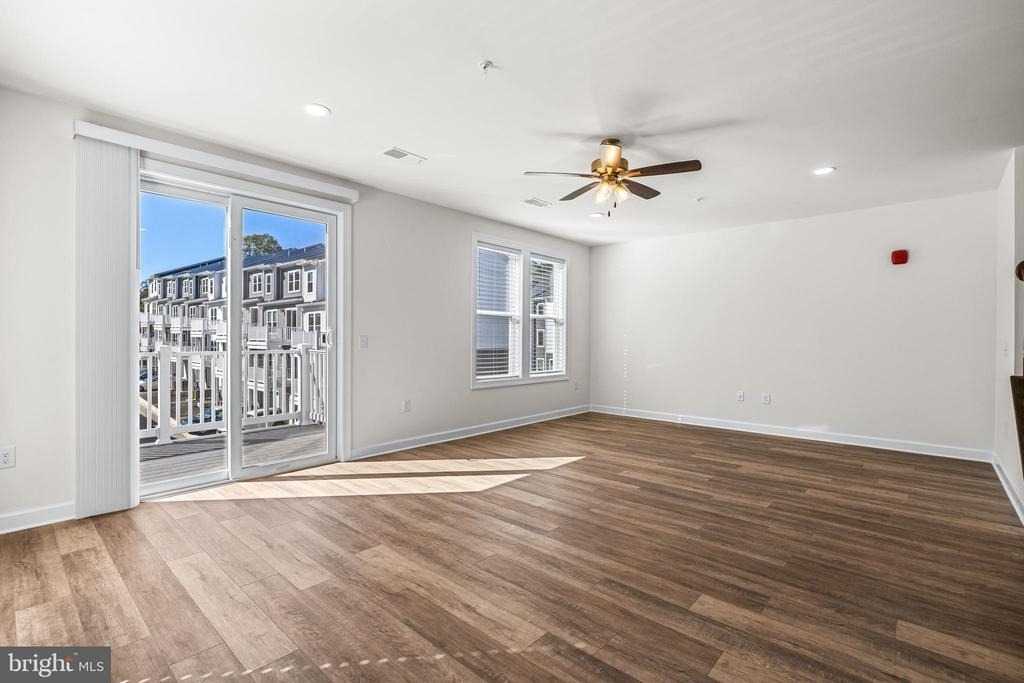 900 Gilbert Road - Photo 8