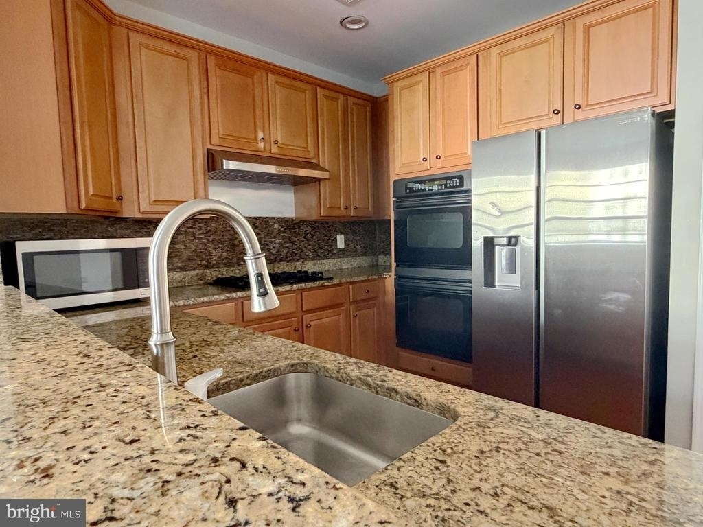 3530 Connor Place - Photo 4