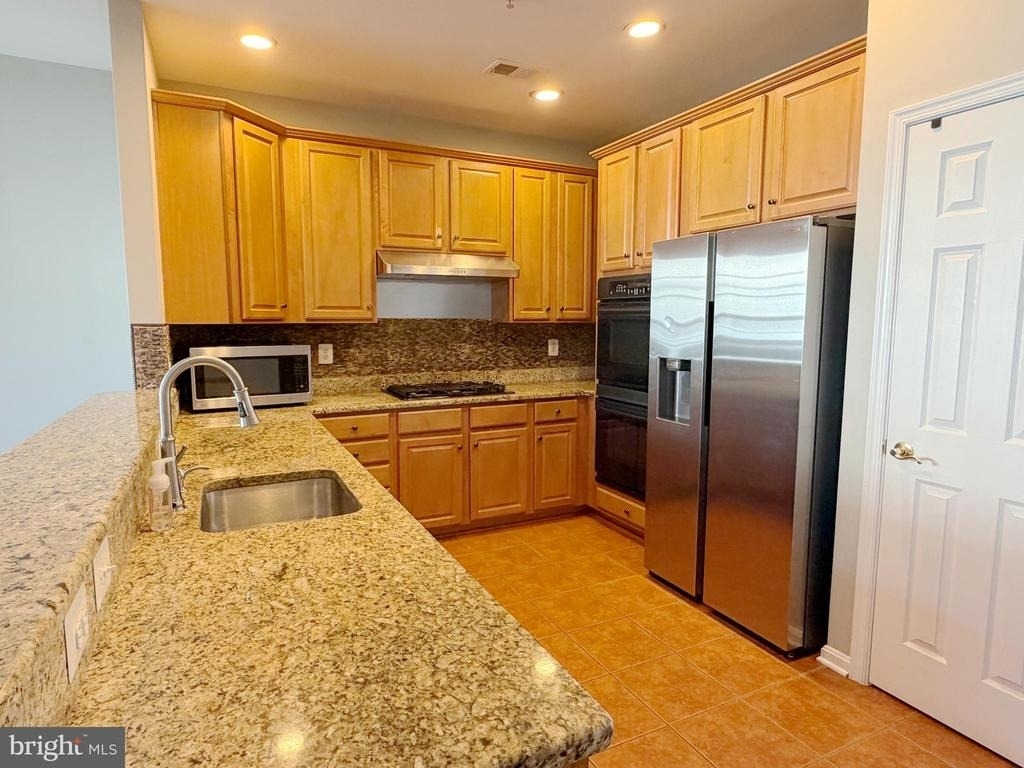 3530 Connor Place - Photo 5
