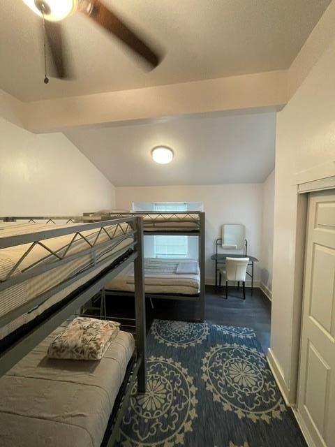 907 E 3rd St - Photo 5