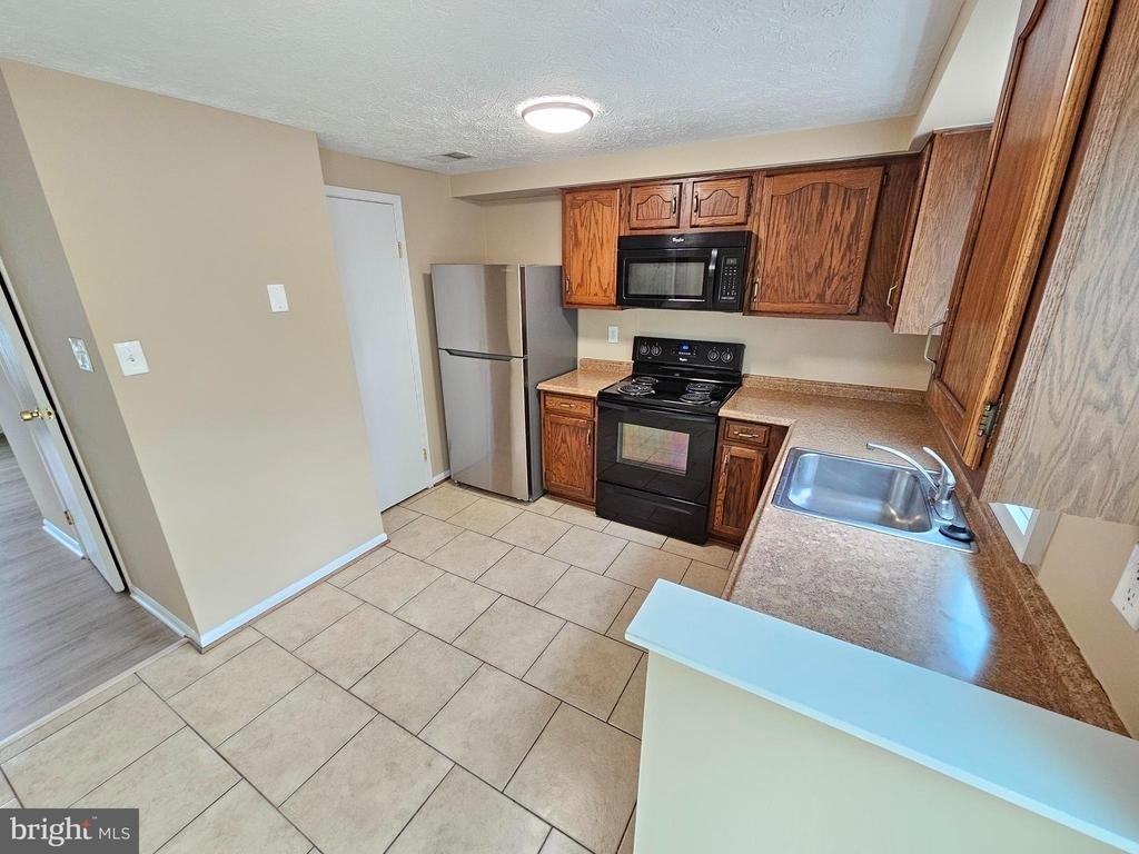 509 Beebe Court - Photo 11