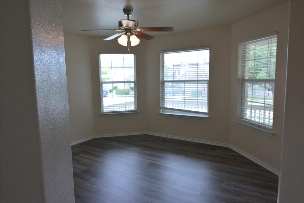 1303 Horseshoe Ranch Dr - Photo 17