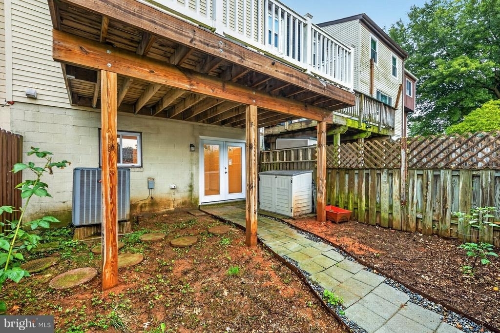 8808 Eureka Lane - Photo 25