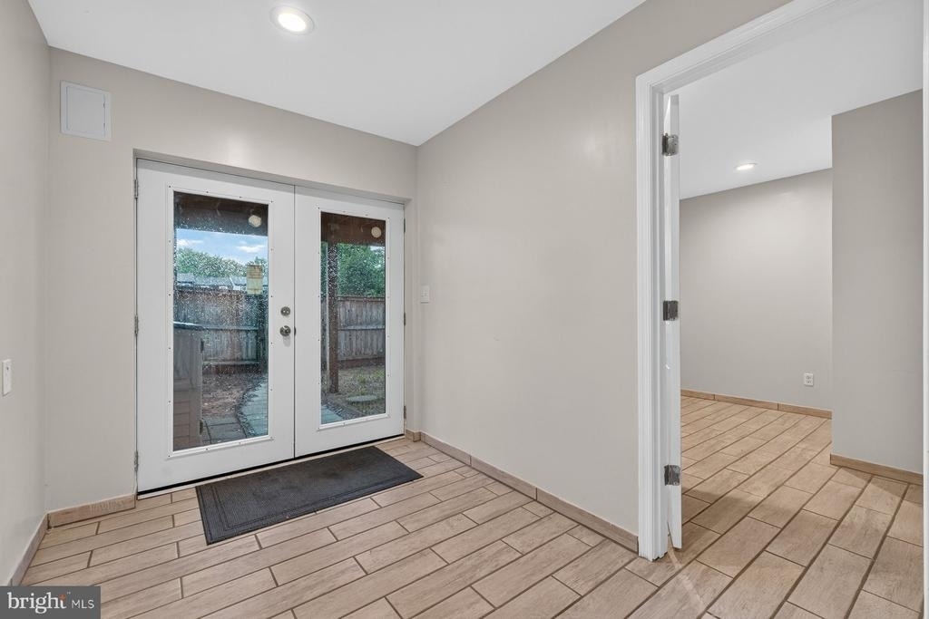 8808 Eureka Lane - Photo 22
