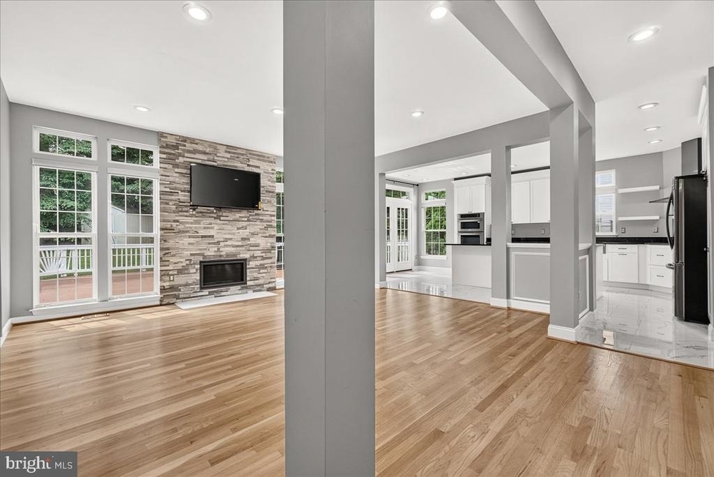 6455 Saddlebrook Lane - Photo 19