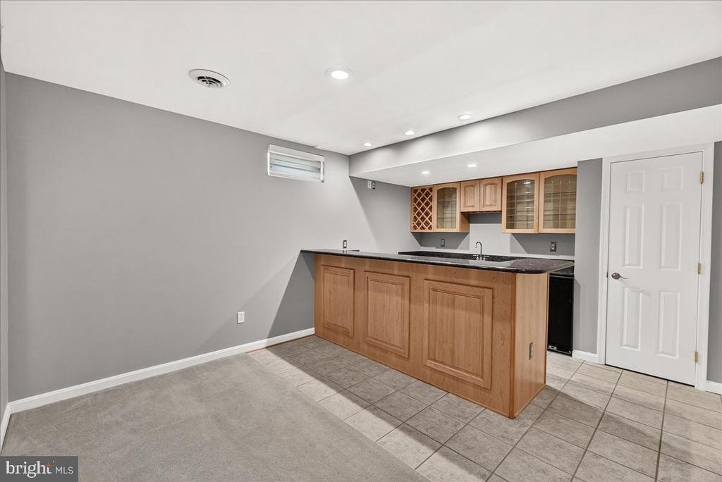 6455 Saddlebrook Lane - Photo 47