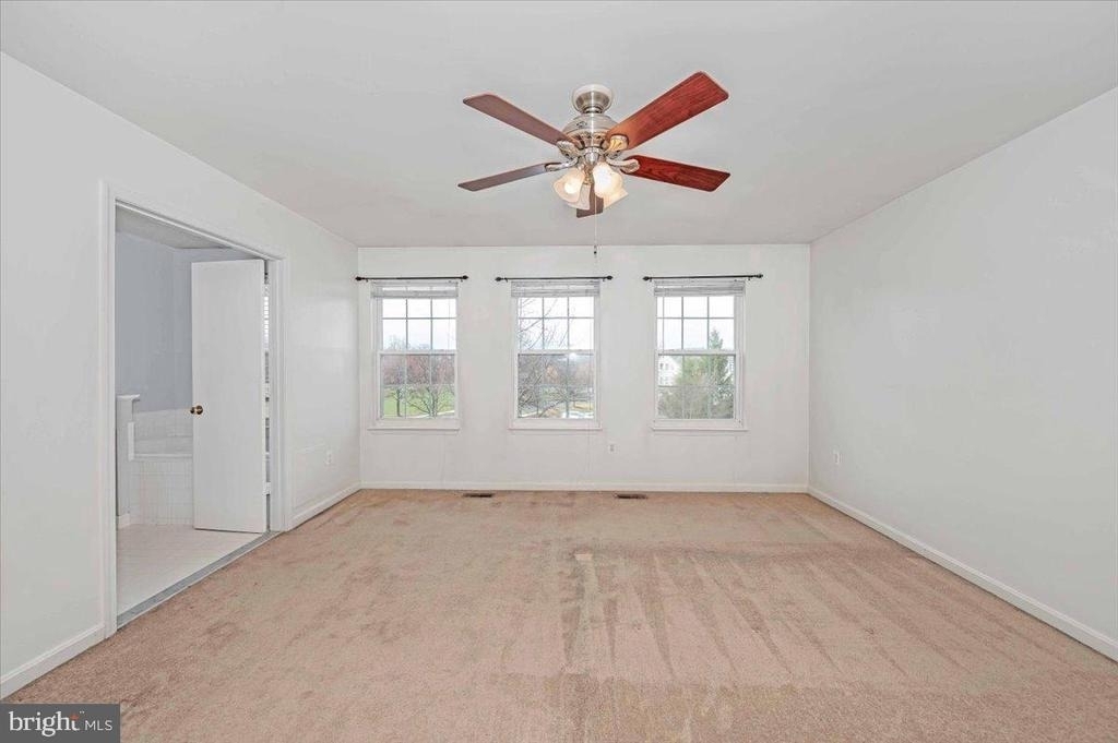 4946 Whitney Terrace - Photo 19