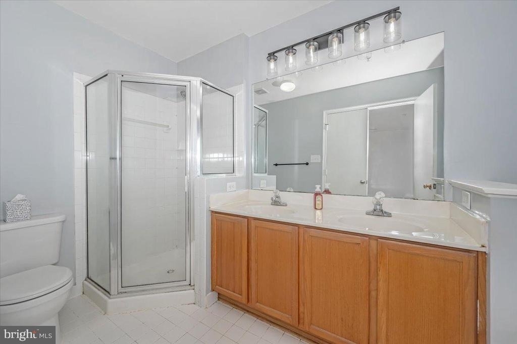 4946 Whitney Terrace - Photo 22