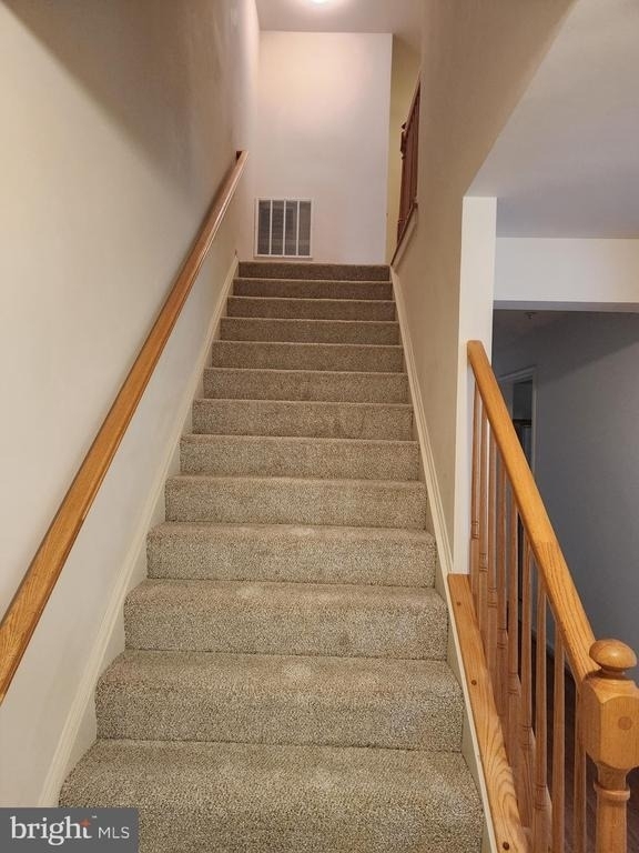 1234 Oakwood Drive - Photo 8