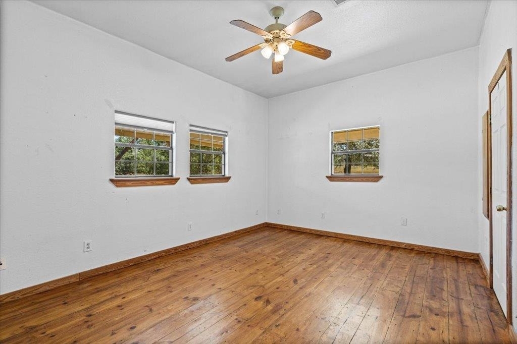 555 Harmon Hls - Photo 16