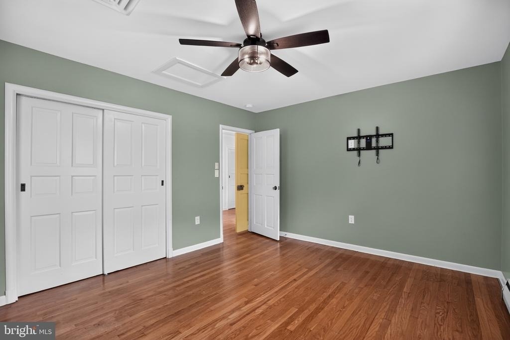 5195 Saint Leonard Road - Photo 12