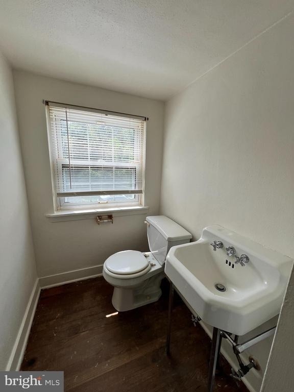 9409 Belair Road - Photo 16