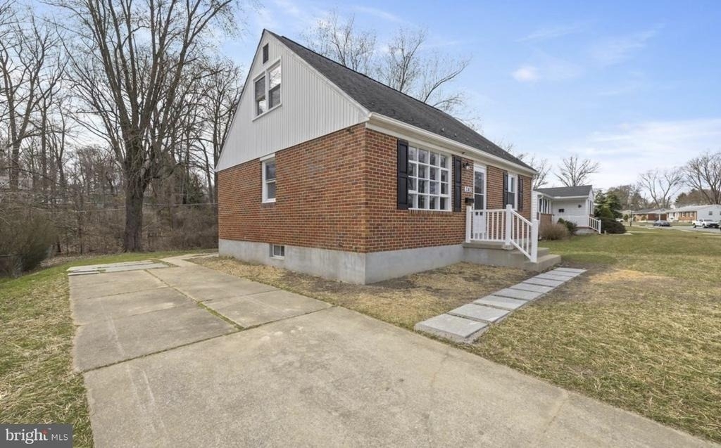 243 Highmeadow Road - Photo 1