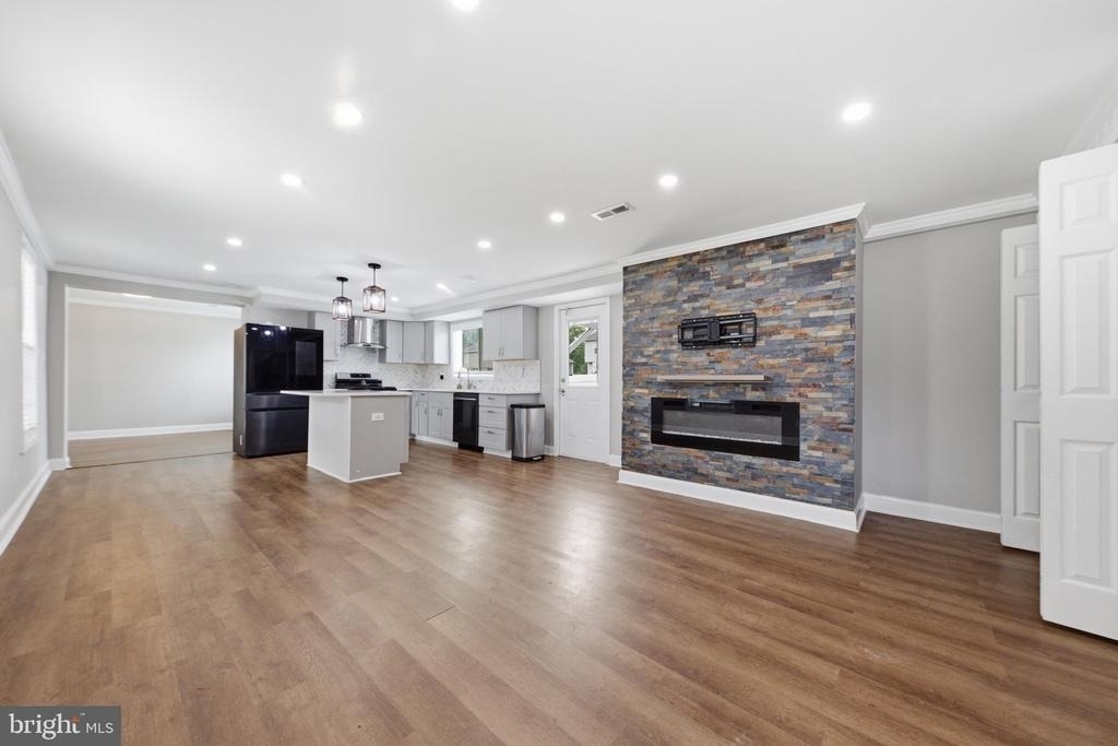 3524 Meadowside - Photo 5