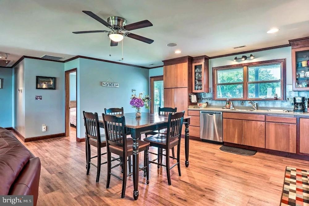 919 Oakdene Road - Photo 4
