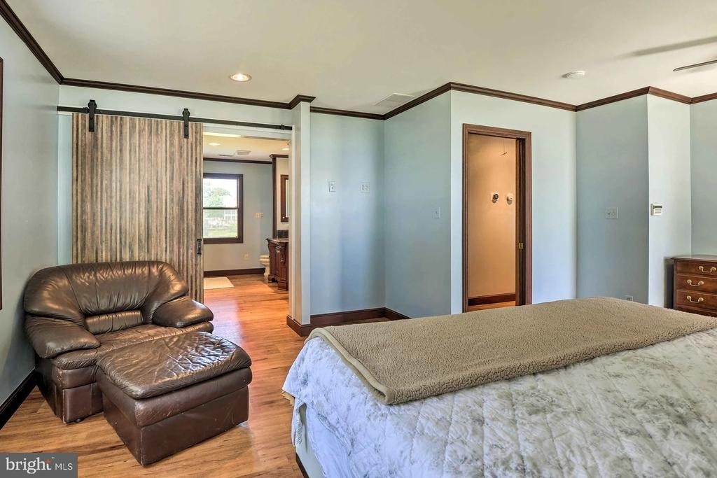 919 Oakdene Road - Photo 13