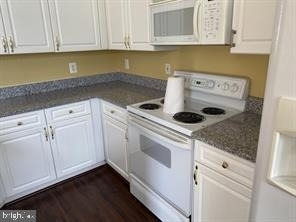 538 Rhapsody Court - Photo 2