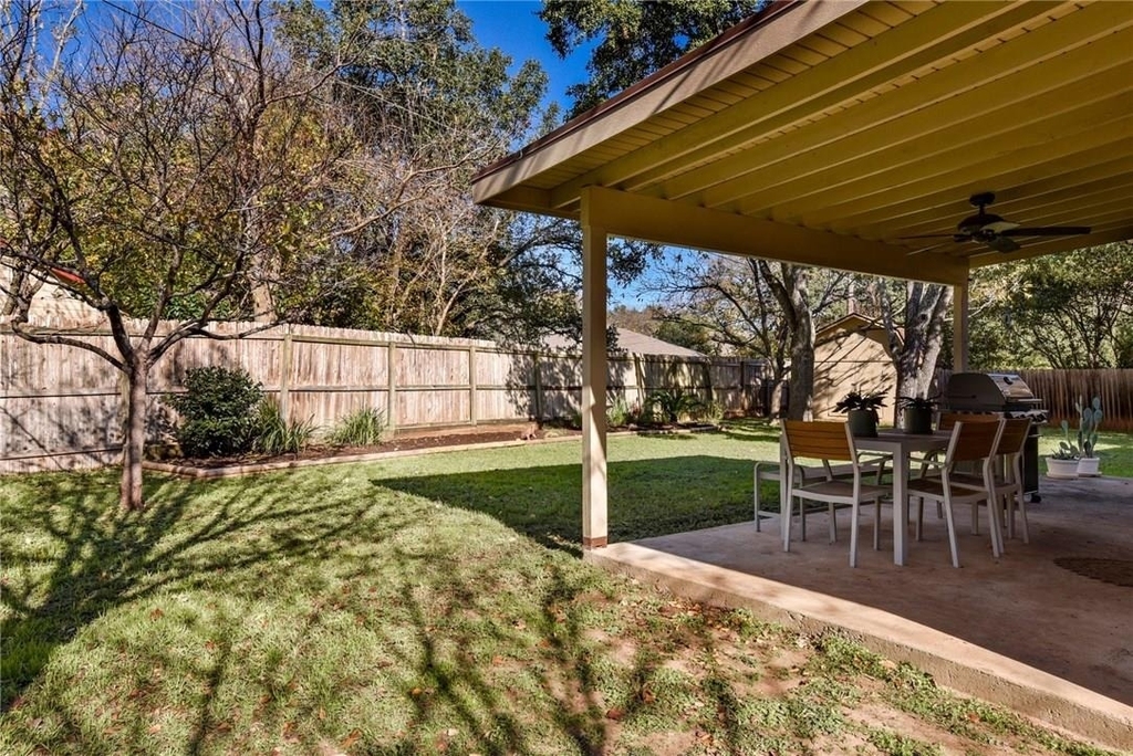 12916 Pegasus St - Photo 3