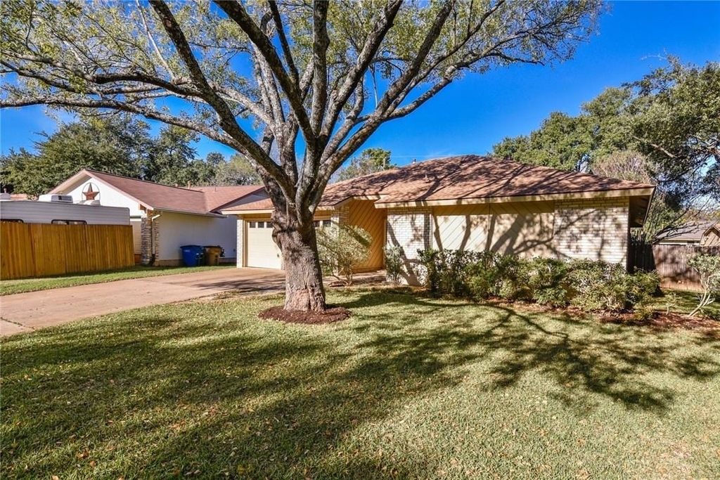 12916 Pegasus St - Photo 6