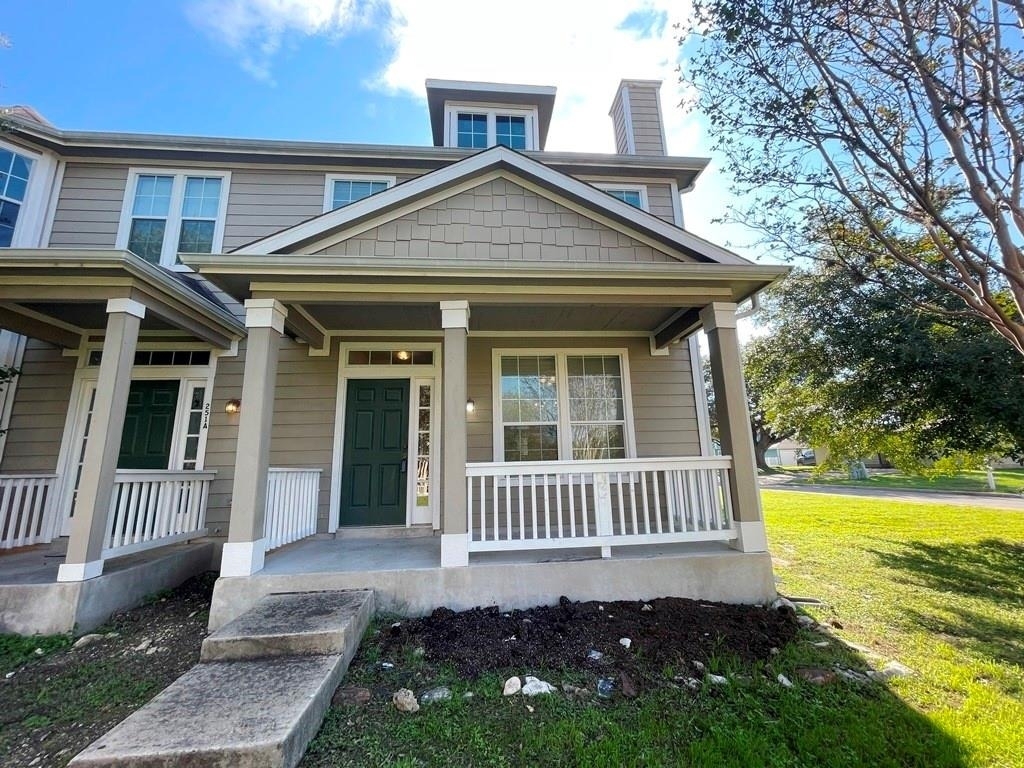 251 Utterback - Photo 0